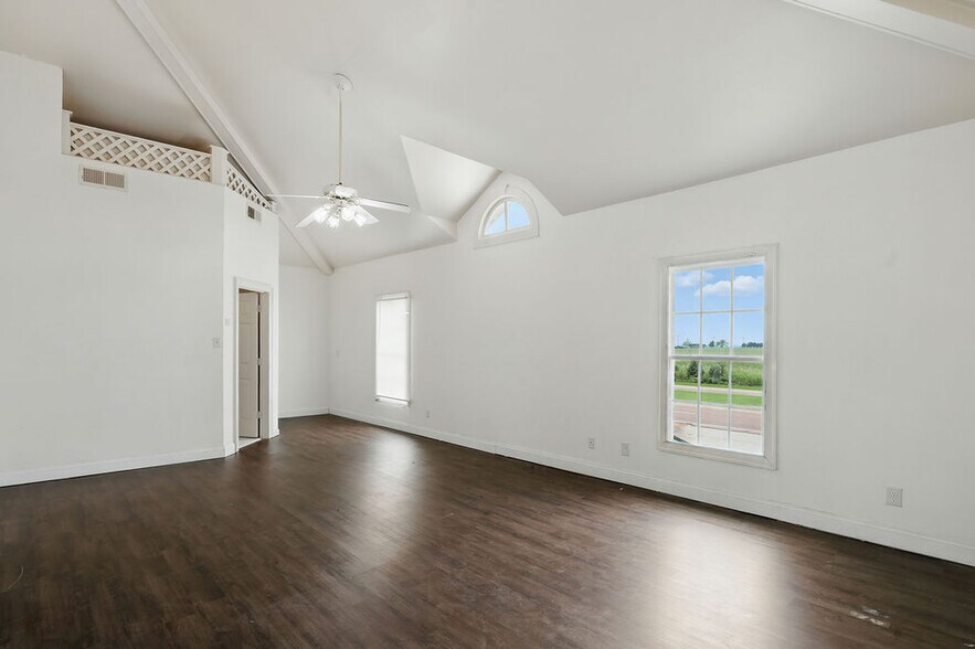 More Photos Of 4325 Casino Center Dr, Robinsonville Apartments For Sale