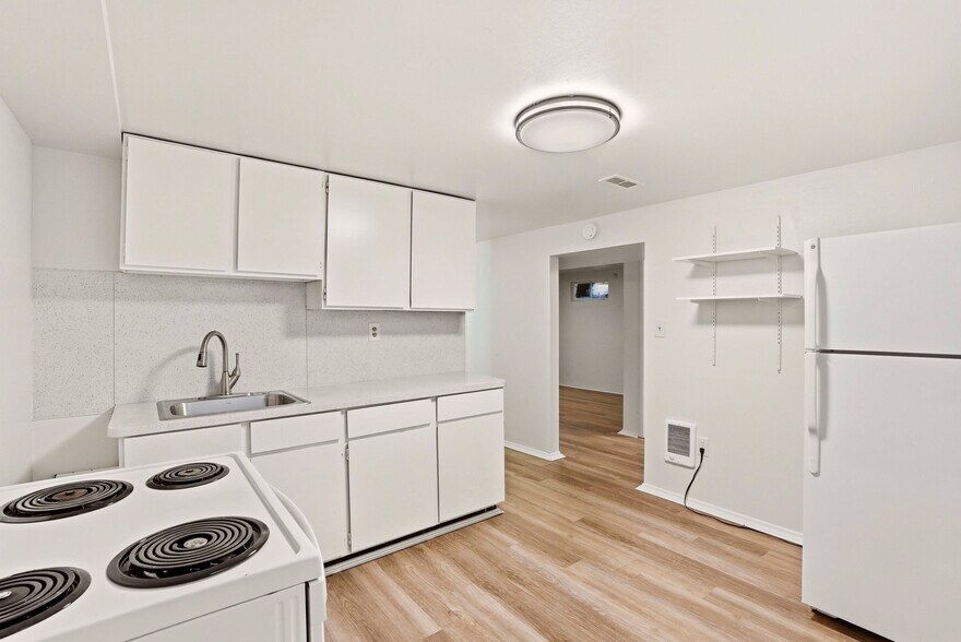 More Photos Of 7307 E 6th Ave, Spokane Valley Apartments For Sale