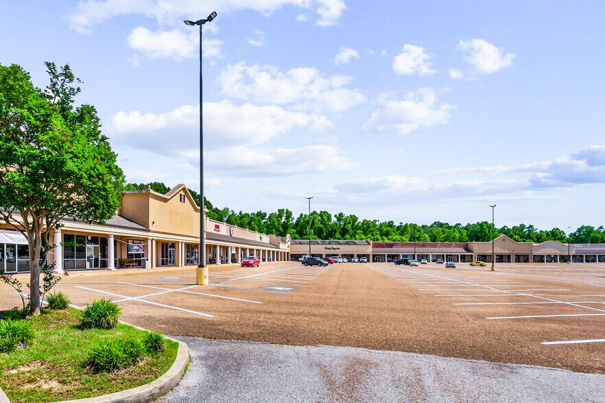 More Photos Of 4000 S Frontage Rd, Vicksburg Unknown For Lease