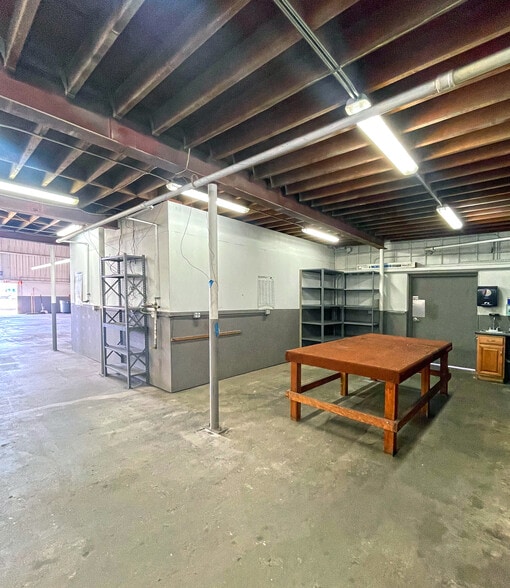More Photos Of 459 Hester St, San Leandro Warehouse For Lease