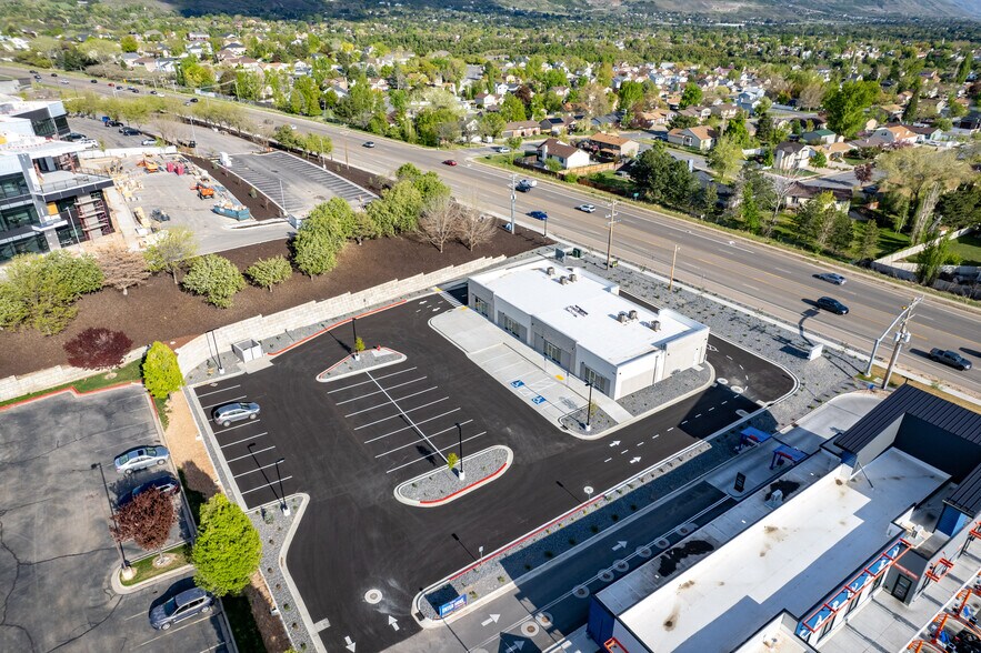 More Photos Of 1565 E UT-193, Layton Storefront Retail Office For Lease