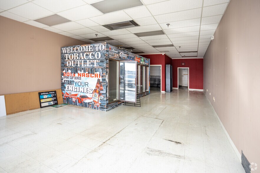 More Photos Of 5510 Highway 153, Hixson Unknown For Lease