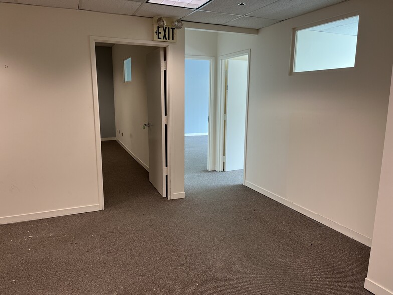 More Photos Of 200 Lombard St, San Francisco Apartments For Sale