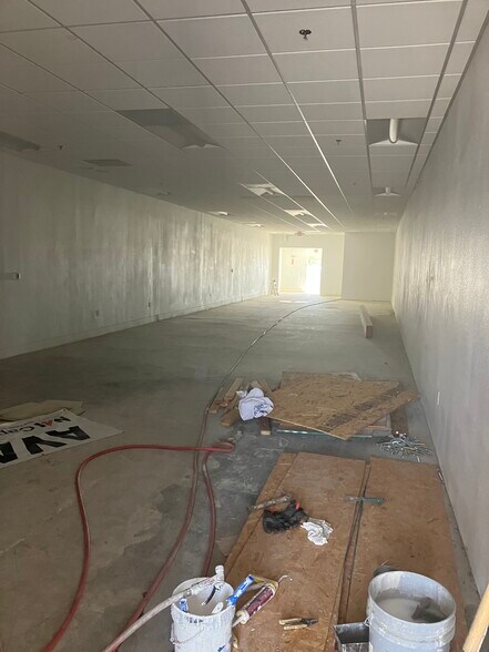 More Photos Of 1015 Columbus St, Bakersfield Unknown For Sale