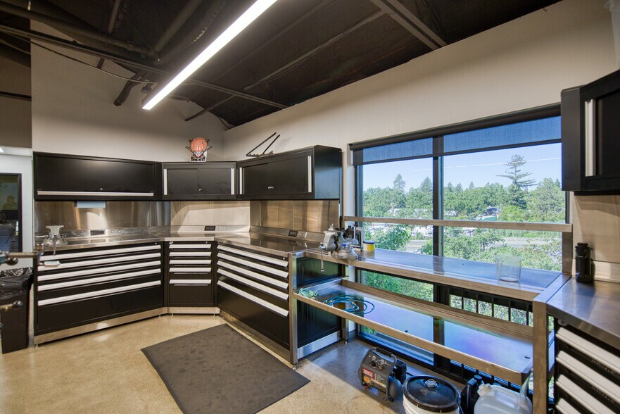 More Photos Of 373 Elm Ave, Auburn Office Residential For Sale