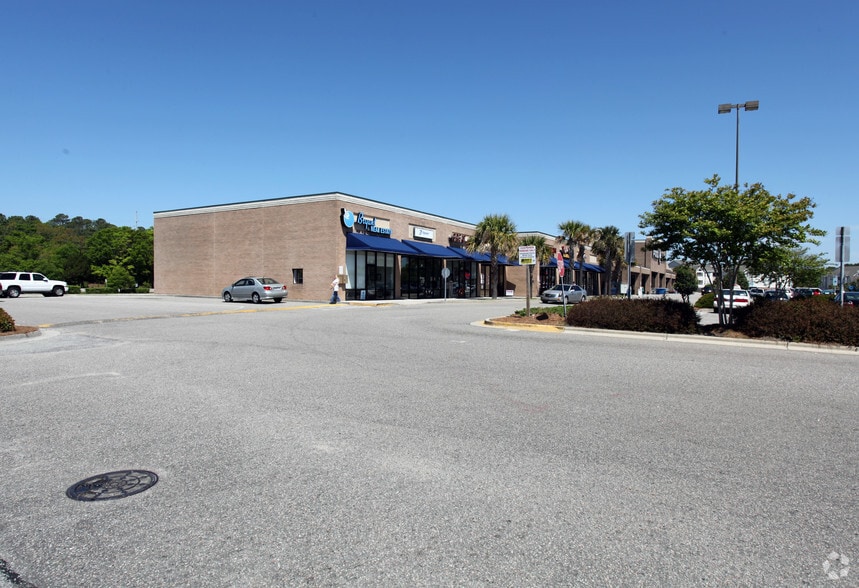 More Photos Of 1341-1401 N Lake Park Blvd, Carolina Beach Unknown For Lease