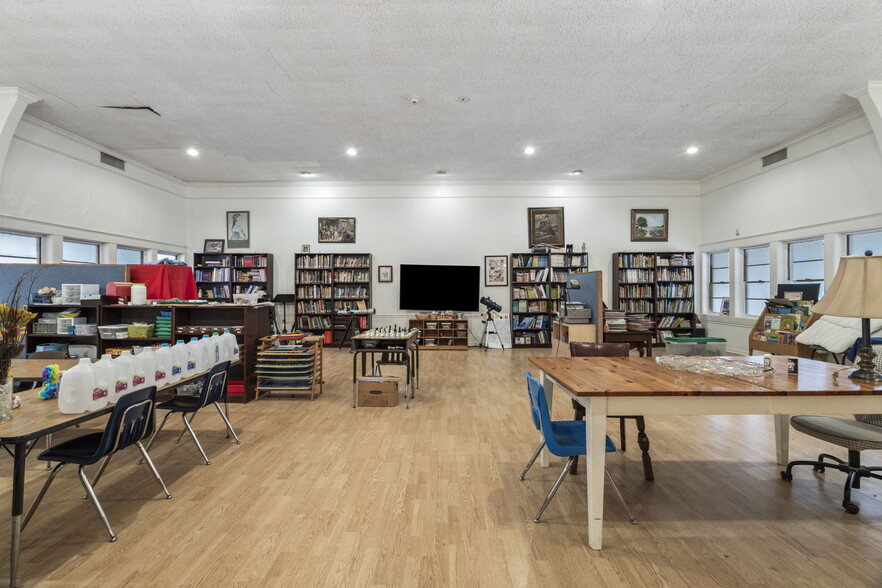 More Photos Of 3511 Linkwood Dr, Houston Religious Facility For Sale