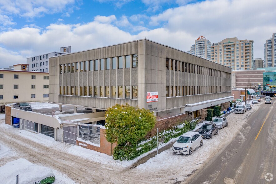 More Photos Of 522 Seventh St, New Westminster Office For Lease
