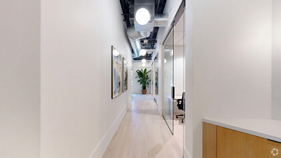 More Photos Of 9840-9850 N Central Expy, Dallas Coworking Space