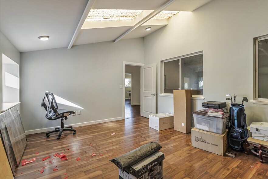 More Photos Of 1356 S 50th St, Richmond Warehouse For Sale