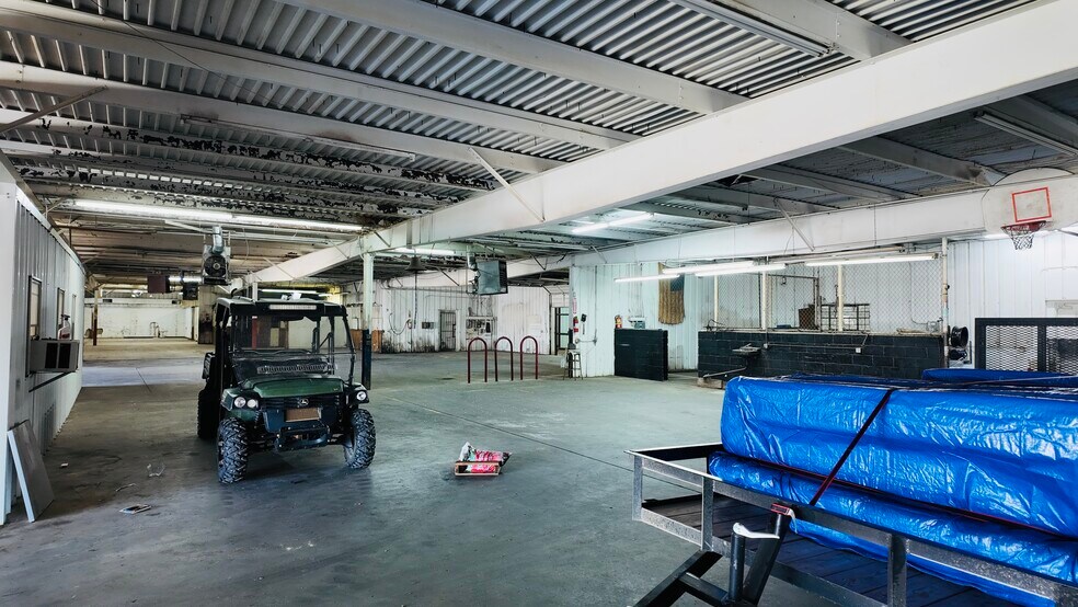 More Photos Of 1520 S Central Ave, Oklahoma City Manufacturing For Sale