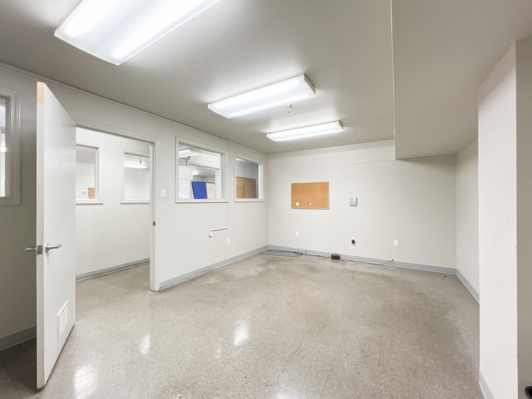 More Photos Of 7649 Townsend Pl, New Orleans Warehouse For Lease