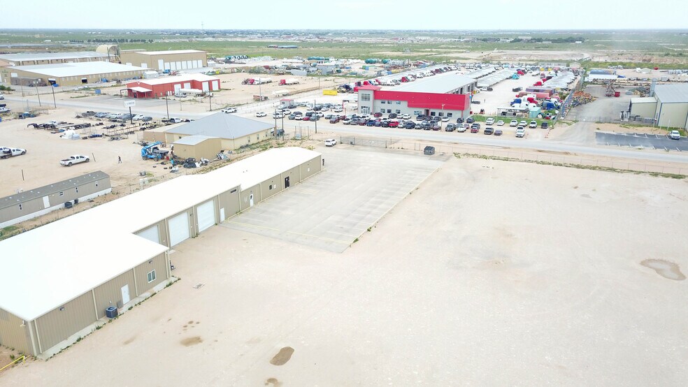 More Photos Of 10503 W County Rd 72, Midland Warehouse For Lease