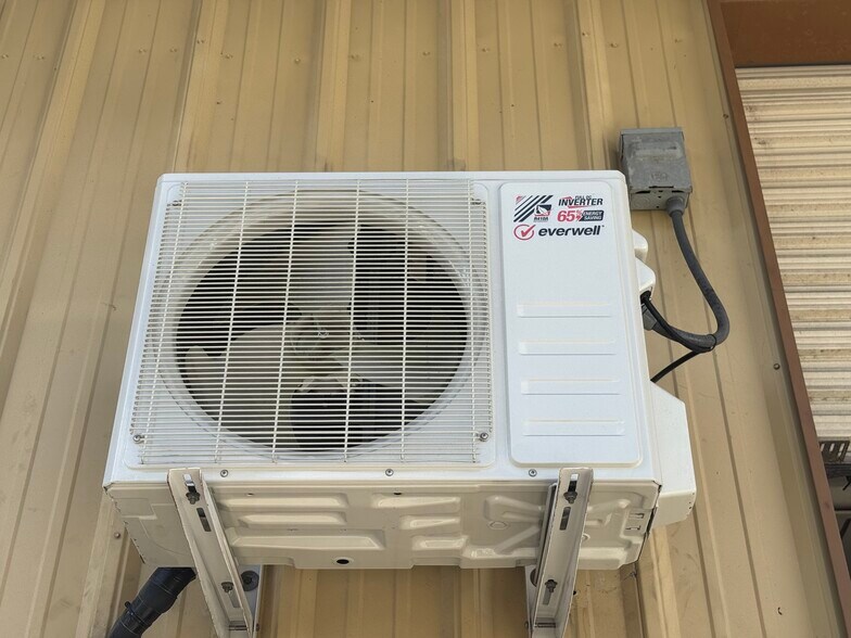 More Photos Of 3047 Terrace Ave, Naples Industrial For Sale