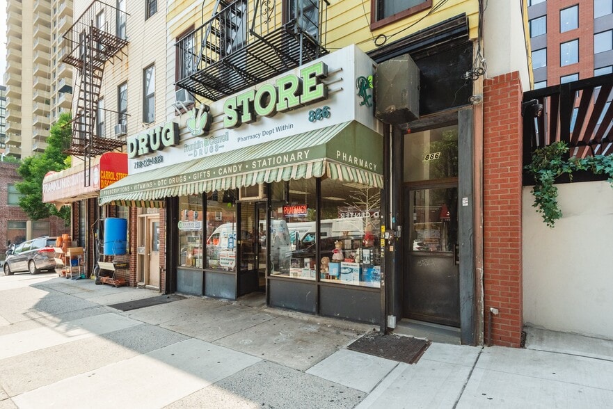 More Photos Of 886 Franklin Ave, Brooklyn Apartments For Sale