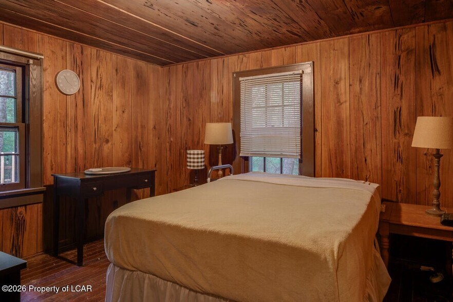 More Photos Of 5501 Bear Creek Blvd, Bear Creek General Retail For Sale