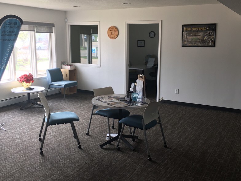 More Photos Of 536 Southgate Ave, Iowa City Office For Sale