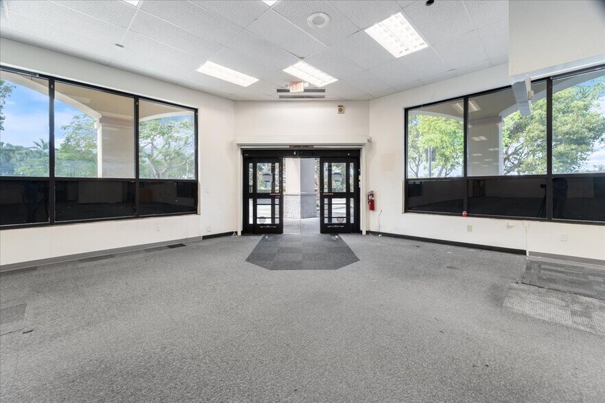 More Photos Of 12750 S Military Trl, Boynton Beach Drugstore For Sale