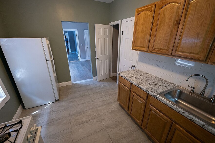 More Photos Of 9728 Flatlands Ave, Brooklyn Apartments For Sale