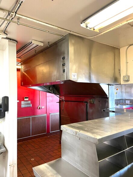 More Photos Of 3380 N Hayden Rd, Scottsdale Fast Food For Sale