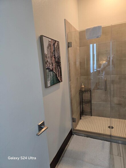More Photos Of 1403 Corinth Rd, Dallas Apartments For Sale