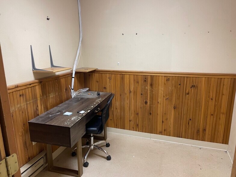 More Photos Of 9809 Valley Grove Dr, Lolo Freestanding For Sale