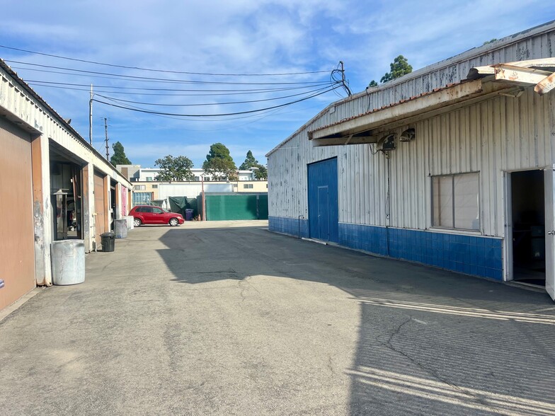 More Photos Of 1750 Daisy Ave, Long Beach Auto Repair For Lease