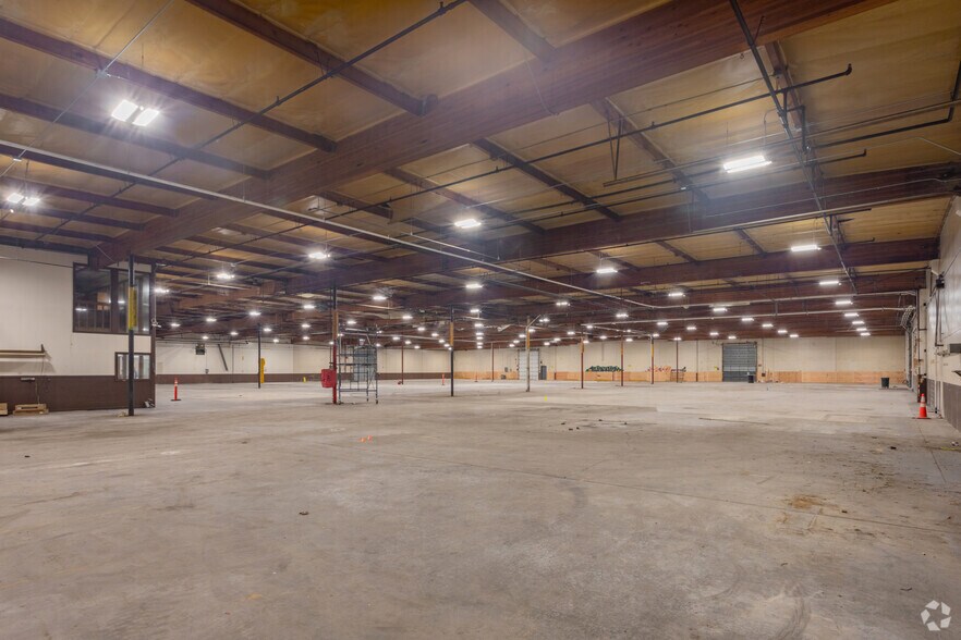 More Photos Of 1833 Stearman Ave, Hayward Manufacturing For Sale