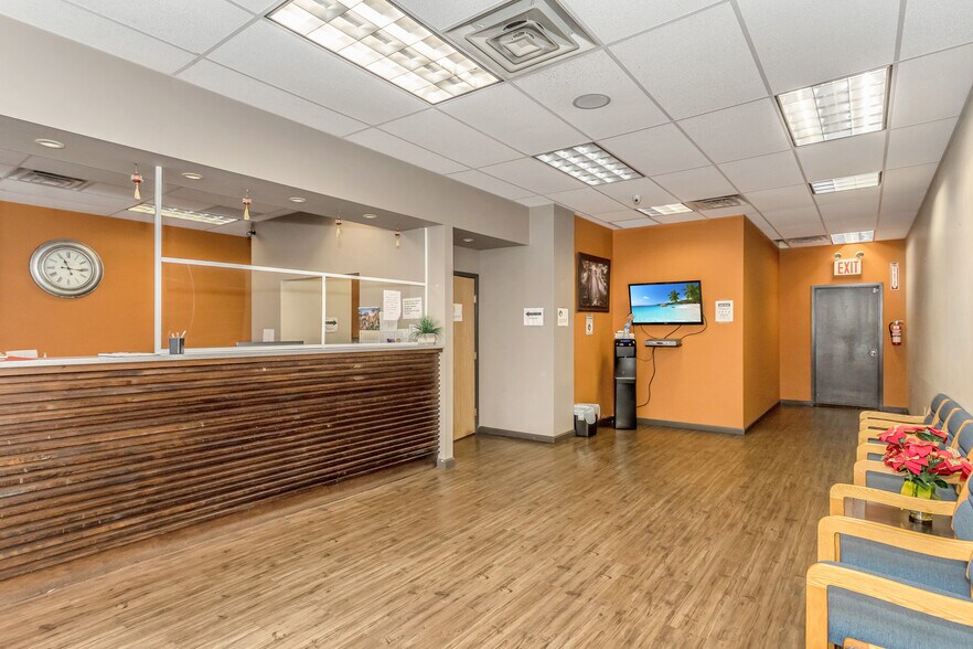 More Photos Of , Bayside Office For Sale