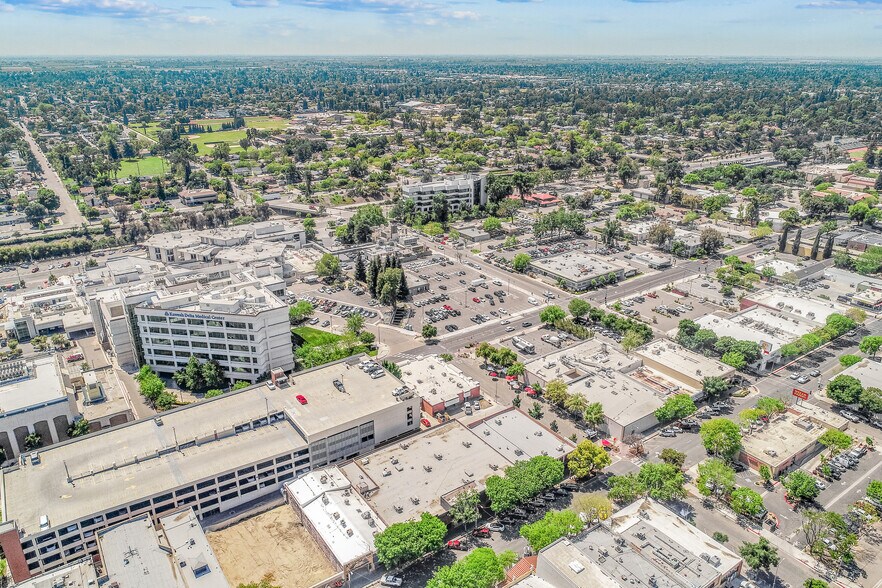 More Photos Of 309-317 W Main St, Visalia Office For Lease