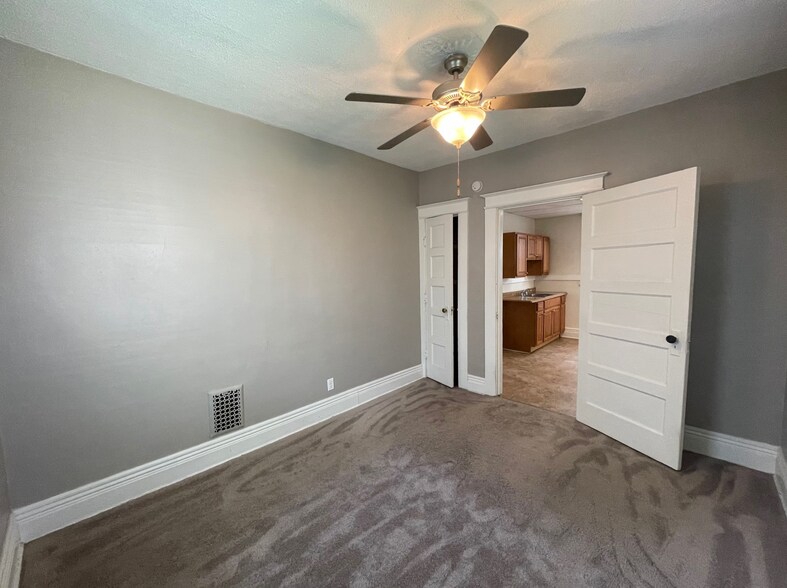 More Photos Of 194 Charlotte St, Rochester Apartments For Sale