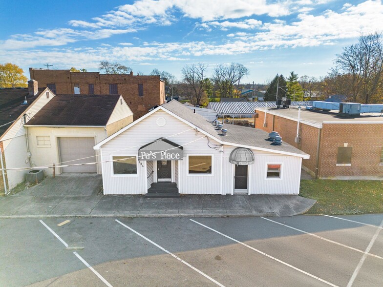 Primary Photo Of 984 High St, Harrisburg Restaurant For Sale