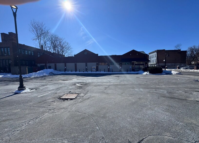 More Photos Of 310 S Pearl St, Albany Drugstore For Lease