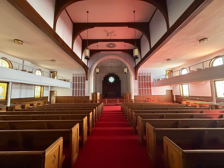 More Photos Of 17 Fremont St, Gloversville Religious Facility For Sale