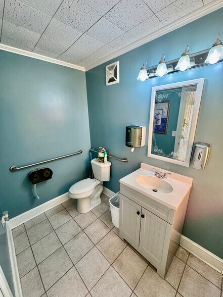More Photos Of 413 Polkville Rd, Shelby Religious Facility For Sale