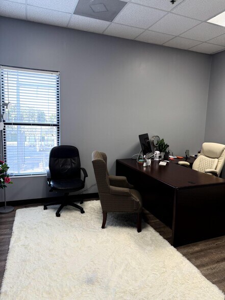 More Photos Of 650 Henderson Dr, Cartersville General Retail For Lease