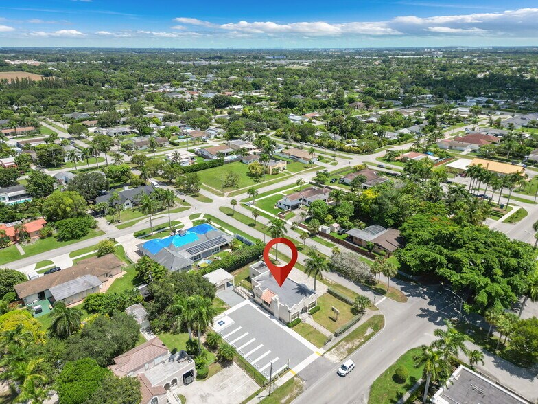 More Photos Of 97 NE 15th St, Homestead Coworking Space