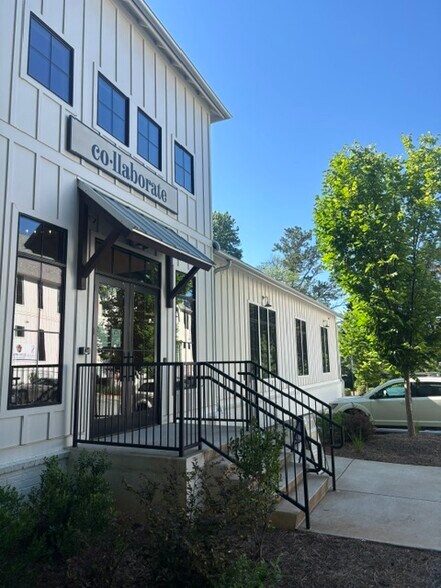 More Photos Of 12457 Broadwell Rd, Milton Office For Sale