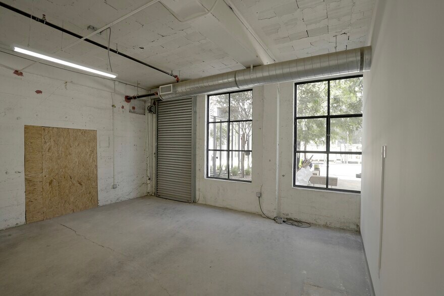 More Photos Of 1355 Palmetto St, Los Angeles Loft Creative Space For Lease