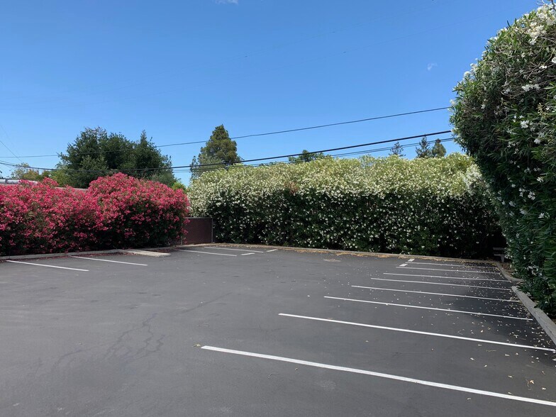 More Photos Of 2251 Grant Rd, Los Altos Medical For Sale