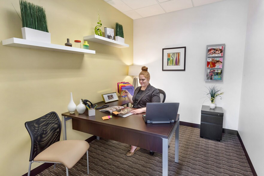 More Photos Of 1 Chisholm Trail Rd, Round Rock Coworking Space