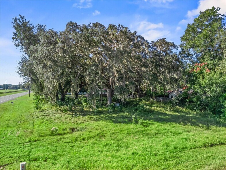 More Photos Of 5528 S US 301, Bushnell Land For Sale