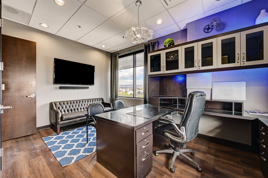 More Photos Of 3175 Saint Rose Pky, Henderson Medical For Lease