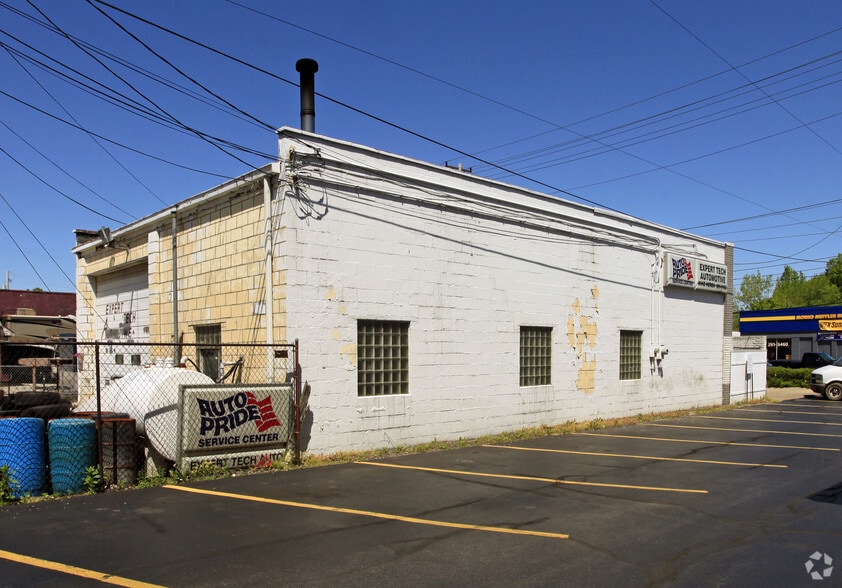 More Photos Of 4310 Mayfield Rd, Cleveland Auto Repair For Sale