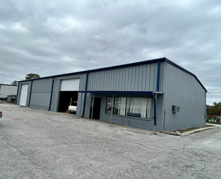 Primary Photo Of 8931 Bolton Ave, Hudson Warehouse For Lease