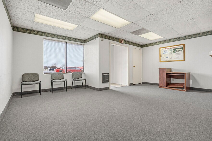 More Photos Of 103 5th St SE, Barberton Medical For Sale
