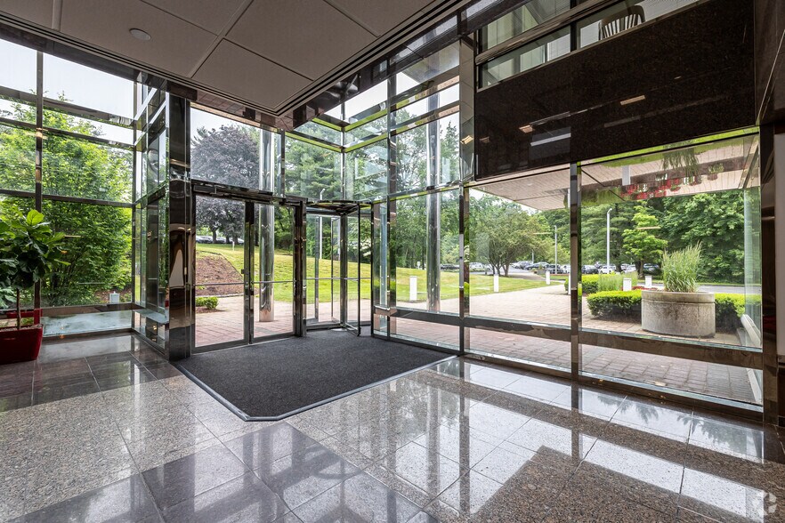 More Photos Of 175 Capital Blvd, Rocky Hill Coworking Space