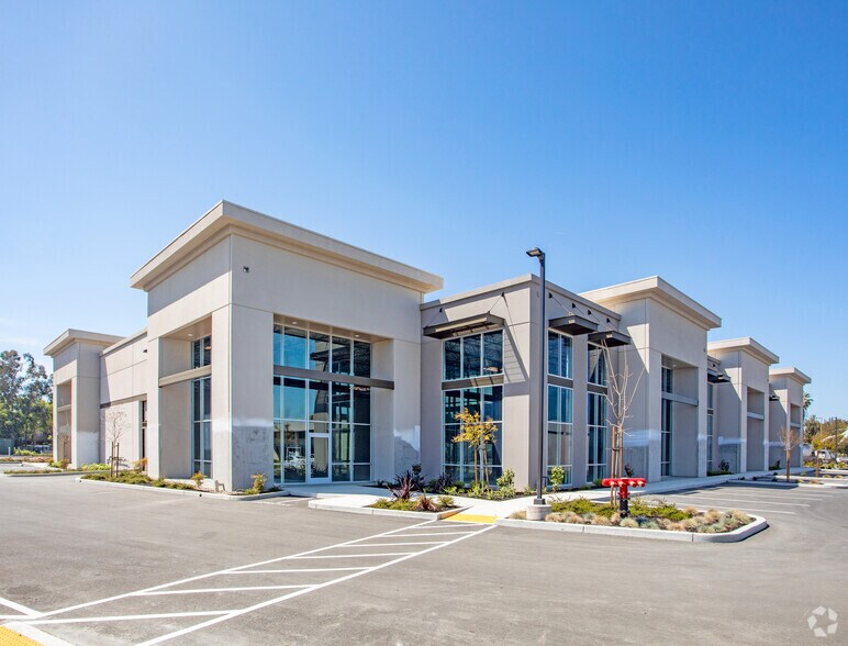 More Photos Of 2040 Commerce Ave, Concord Warehouse For Lease