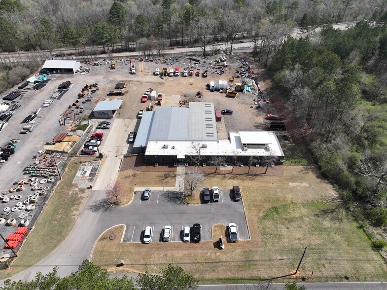 More Photos Of 2511 Ruffner Rd, Birmingham Warehouse For Sale