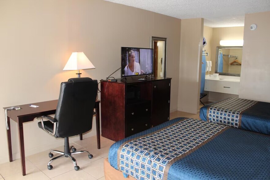 More Photos Of 2605 S Range Ave, Denham Springs Hotel For Sale